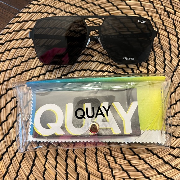 Quay Australia Accessories - Quay backstage pass sunglasses